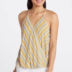 MIX BY 41 HAWTHORN
Mac Surplice Top